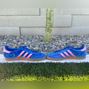 Adidas Blue and Pink Gazelle Sneakers - Women’s 12 or Mens 11